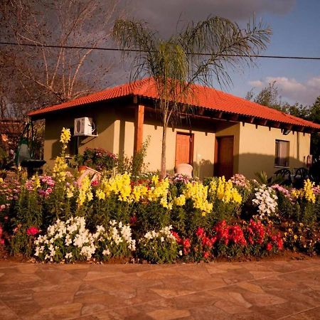 Elimelech Bapardes Vila Sheʼar Yashuv Exterior foto